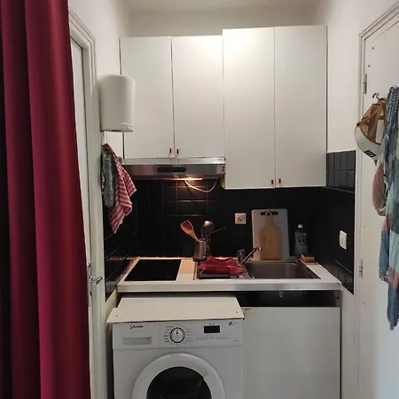 Apartment 32 M With Balcony Near Belleville * Paris